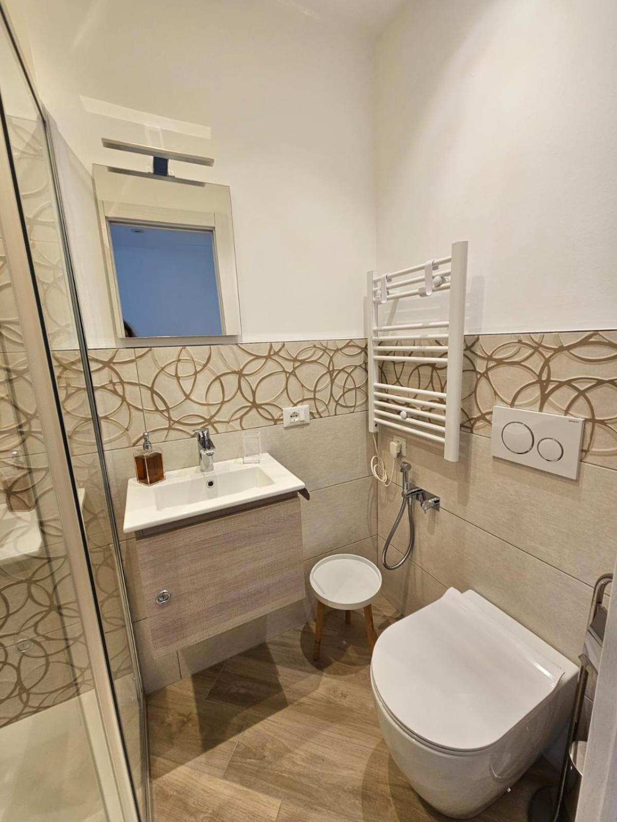 דירות ונטימיגליה Casa Al Mare Angela מראה חיצוני תמונה